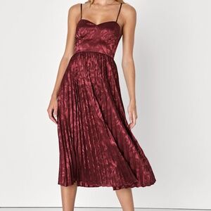 Lulus Chic Sensibility Burgundy Satin Jacquard Pleated Midi Dress Red - Size S